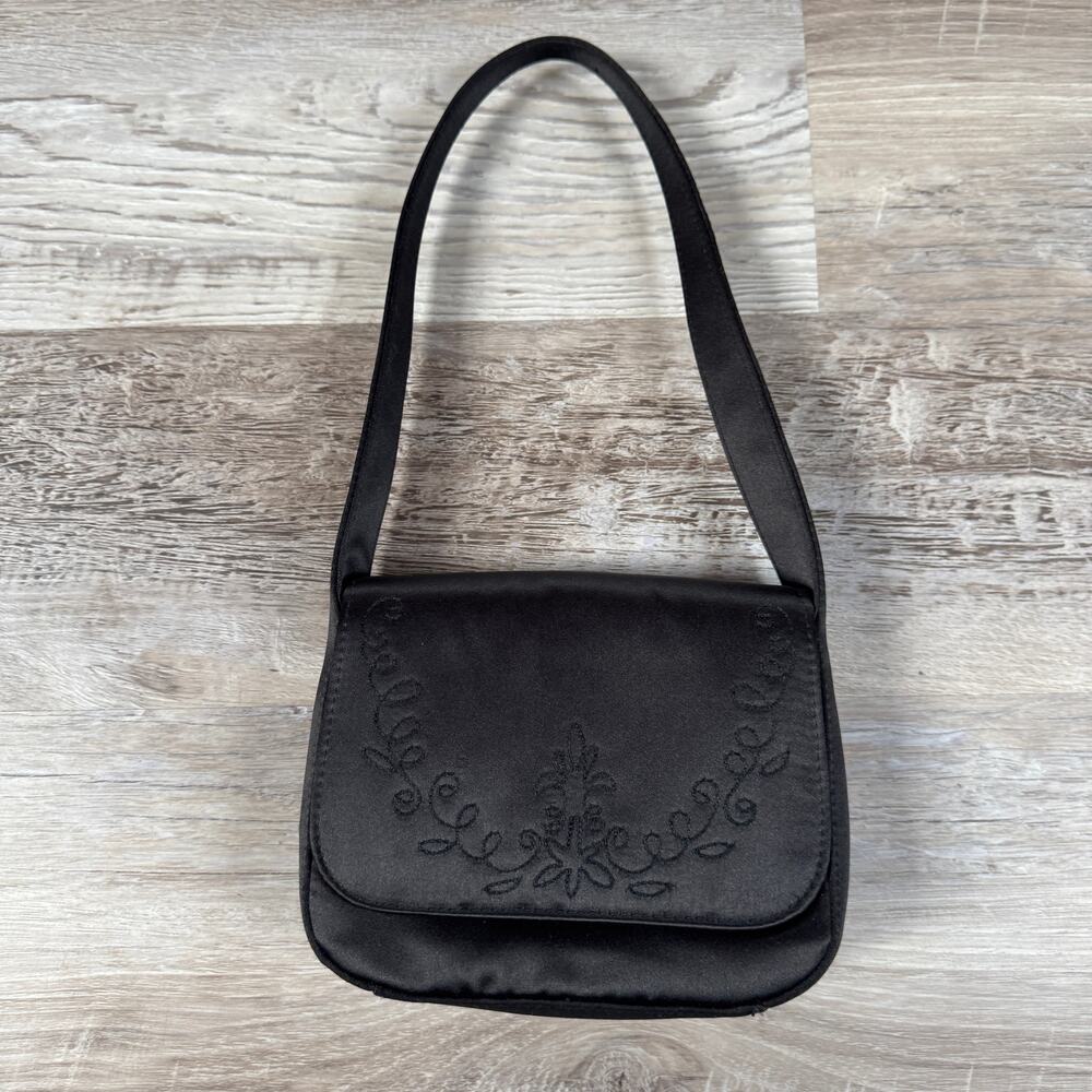 Vintage 90s Y2K La Regale Black Satin Embroidered Shoulder Bag Evening Baguette